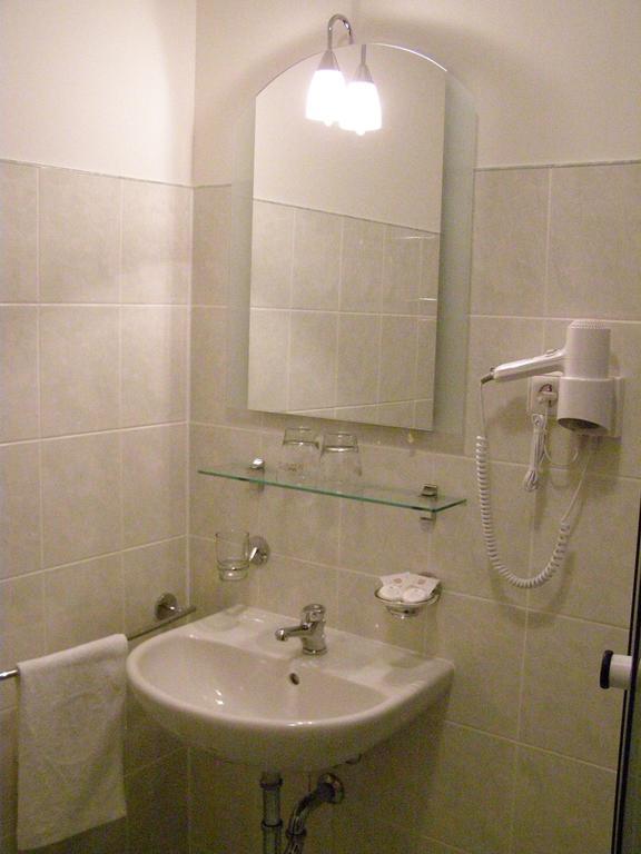 Wellness Hotel Marlin Nová Pec 客房 照片